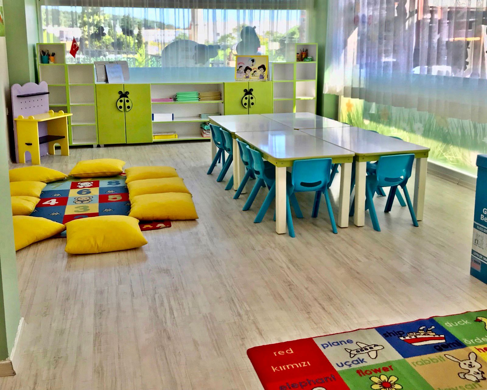 Gaziemir'de Güvenli ve Hijyenik Kreş Arayışı: Çocuk Odaklı Anaokulu Standartları Standartları Nasıl Olmalı?